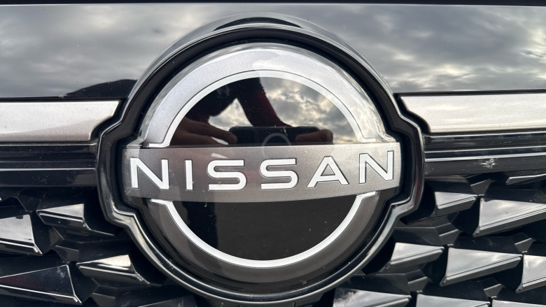 Nissan Qashqai 1.3 DiG-T MH Tekna [Bose] 5dr Petrol Hatchback